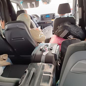 Turay Turizm Minibüsle Şehirlerarası Yolcu Taşıyor