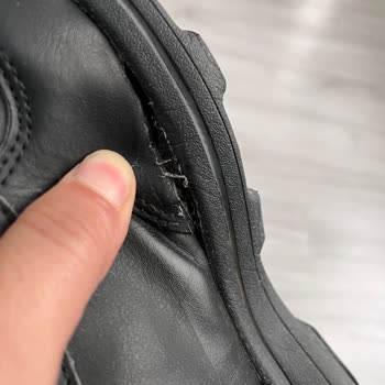 FLO'dan Aldığım Lumberjack Ayakkabı 2 Ayda Yanlardan Açıldı!