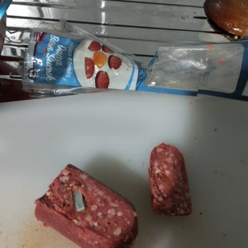 Bizim Toptan Market Satılan İnan Sucuk