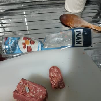 Bizim Toptan Market Satılan İnan Sucuk