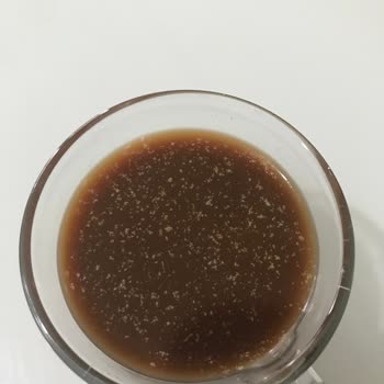 Obsesso Frappe Çikolata İçinden Beyaz Parçalar Çıktı.