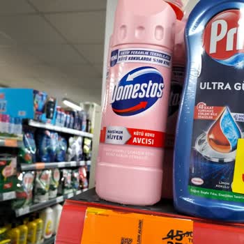 A101 Çalışan Saygısızlığı Ürünler Yerlerde Ağızları Açık Patlak