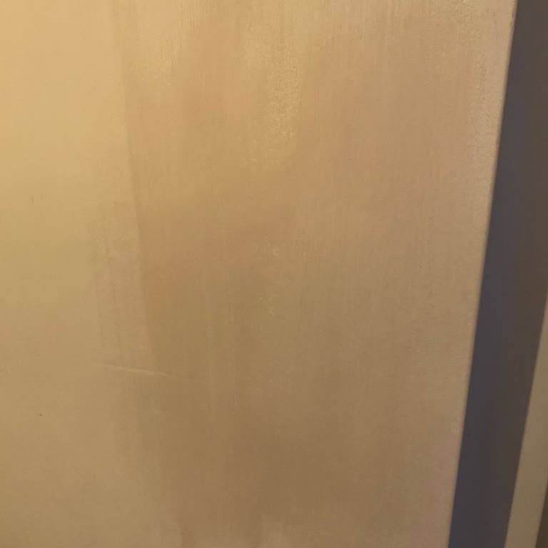 Polisan Bej Yerine Pembe Çıktı