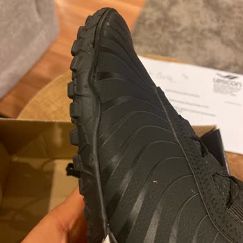 Lescon Halı Saha Ayakkabı.