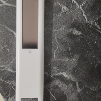 Samsung Güneş Enerjili Kumanda Bozuldu.