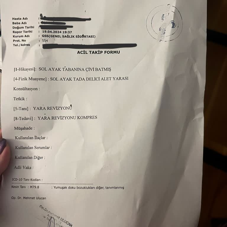 Greyder Ayakkabının Tabanından Çıkan Çivi Ayağıma Girdi