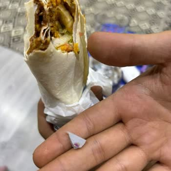 Komagene Çiğköfteden Plastik Parça Çıktı