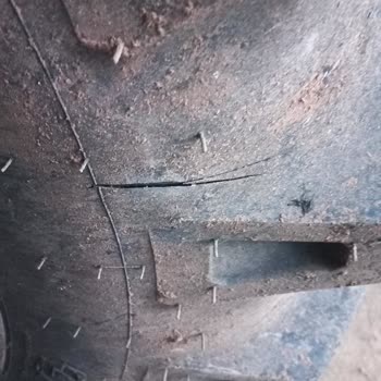 Lassa Traktör Lastiğinin Hamuru Çok Yumuşak.