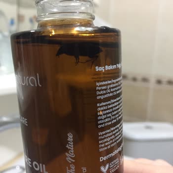 Bade Natural Saç Bakım Yağında Böcek Çıktı
