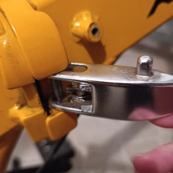 Kron Bisiklet Kron Fd3000 Sürüş Esnasında Katlama Kelepçesi Kırılması