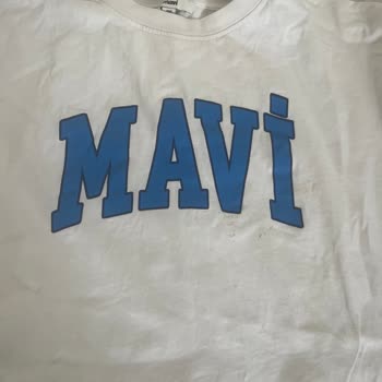 Mavi Tshirt Lekelendi