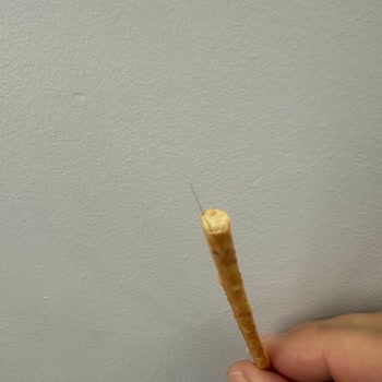 Eti Crax Çubuk Kraker İçinden Kıl Çıktı