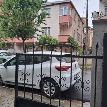 Getir Otopark Önüne Hatalı Park