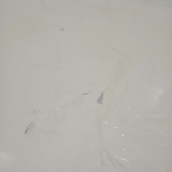 Filli Boya Zeminde Kabarma Oluştu