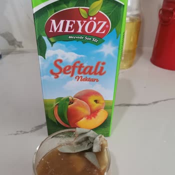 Meyöz Meyve Suyu Küflenmiş Şekilde Cıktı