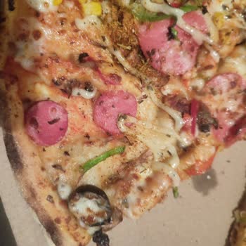 Adabella Pizza Kötü Ve Hatalı Ürün Sorunu Getir Yemek İlgisizliği