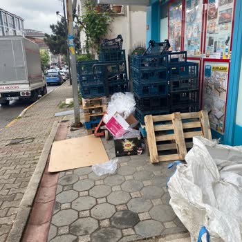 A101 İstanbul Sultanbeyli'deki Market Şubesindeki Düzensizlikler