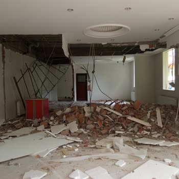 Yeşilyurt Belediyesi Lütfen Yardım Edin