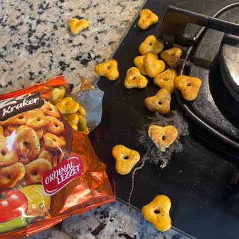 BİM Eti Kraker Ölü Fare