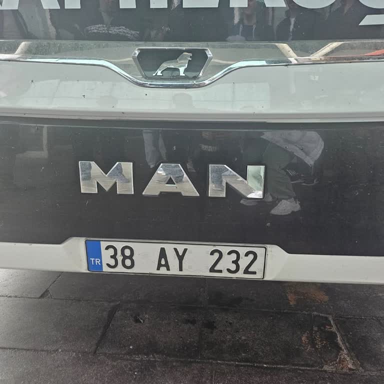 Kamil Koç Şoför Ve Muavin Şikayeti