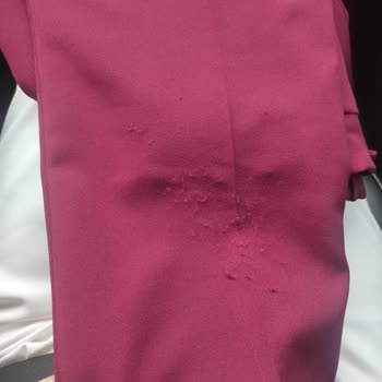 Armine Pantolon İlk Giymede Tüylenme Şikayet