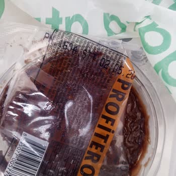 BİM Profiterol Renk Ve Tat Bozuk