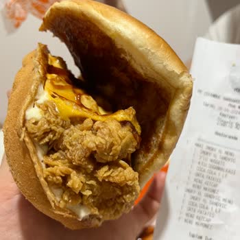 Popeyes Hem Eksik Ürün Verip Hem De Ücreti Tam Alıyor!