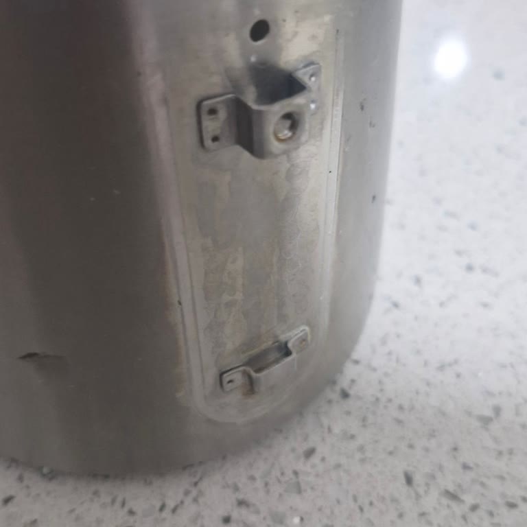 Grundig Çaycı Kulp Kısmi Kendiliğinden Dağılıyor