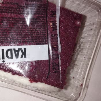 BİM Kadife Tatlısı Küflü Çıktı