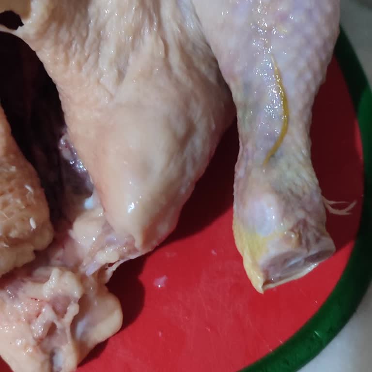 Erpiliç Taze Görünen Tavukta Hayal Kırıklığı