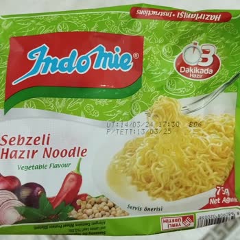 indomie BİM'den Aldığım Noodle'da Şaşırtan Siyah Lekeler!