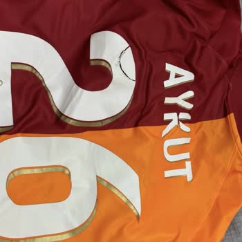 GS Store Ürün Deforme Red