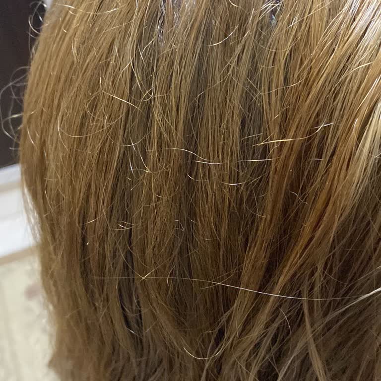 Yavuz Demirel Hair Styling Kuaförde Yaşanan Saç Boyama Sorunu