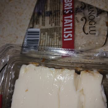 BİM Market Kıbrıs Tatlısı Küflü Çıktı