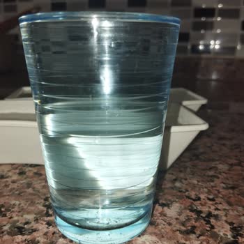 İdeal Su 19 Litre İçerisindeki Parçacıklar.