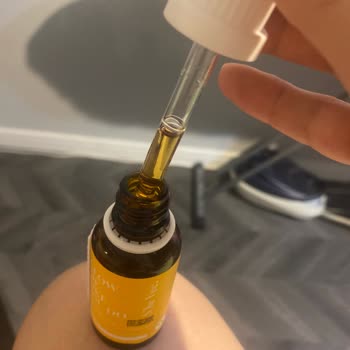 "SHE Vec Glow Me Like You Do" Serum Cildimi Mahvetti Ve Kötü Kokuyor