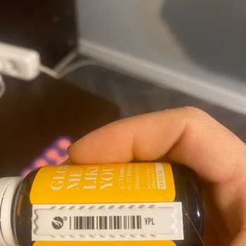 "SHE Vec Glow Me Like You Do" Serum Cildimi Mahvetti Ve Kötü Kokuyor