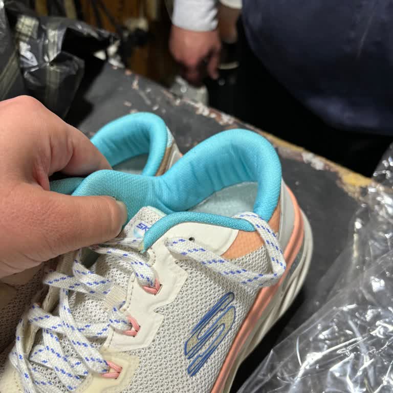 Historia AVM Beyza Lostra'dan Şikayetçiyim