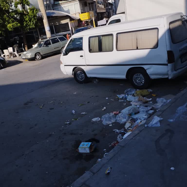Buca Belediyesi Belediye İşlerini Yapmıyor