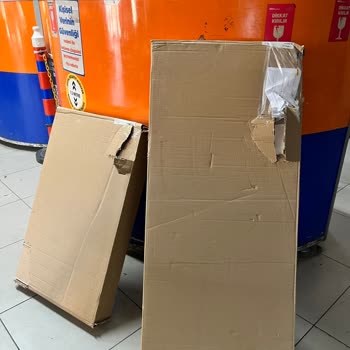 İzmir Çamdibi'nde MNG Kargo Teslimat Sorunları