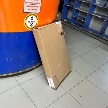 İzmir Çamdibi'nde MNG Kargo Teslimat Sorunları