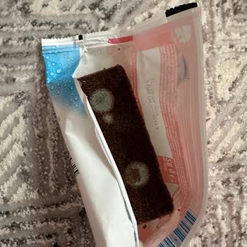 Kinder Küflü Süt Dilimi