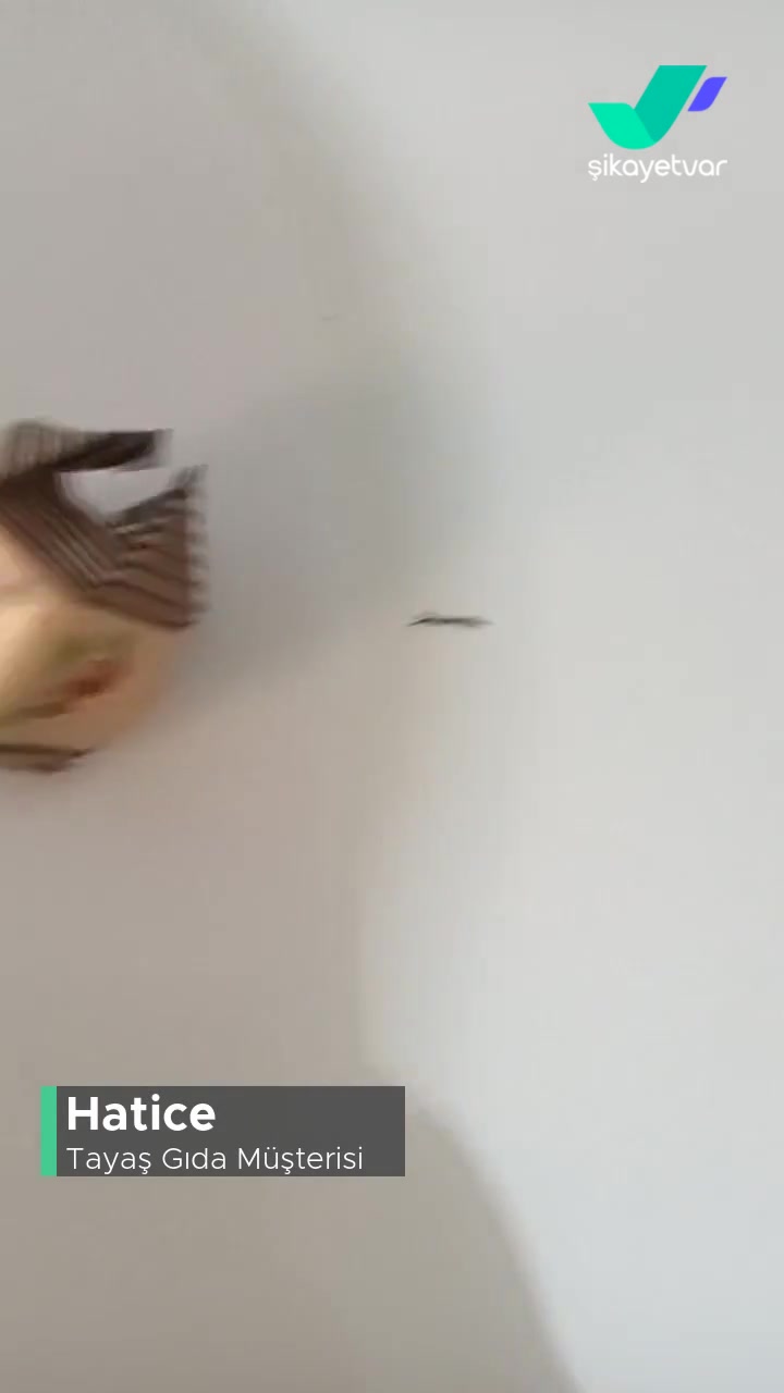 Ödül Çikolatadan Tel Çıktı! videonun kapak resmi