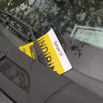 Sarıyer Market Aracıma Zarar Verip Maddiyatı Karşılamadı