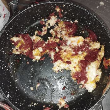 Başyazıcı Dana İnan Sucuk 500gr Bozuk, Firma İlgilenmiyor