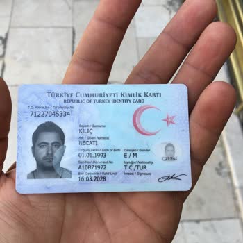 Dicle Elektrik Dağıtım Avlumdaki Tehlikeli Direk İçin Yardım Talebi