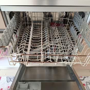 Arçelik Bulaşık Makinesi Sepeti Paslanıyor.