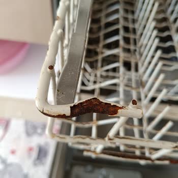 Arçelik Bulaşık Makinesi Sepeti Paslanıyor.