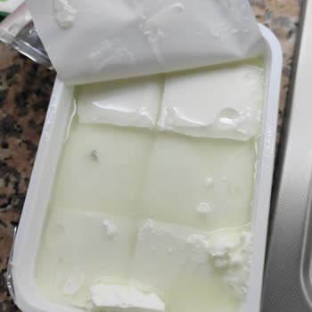 Trabzon Forum Migros Mağazasından Aldığım Peynirin İçinden Çıkan