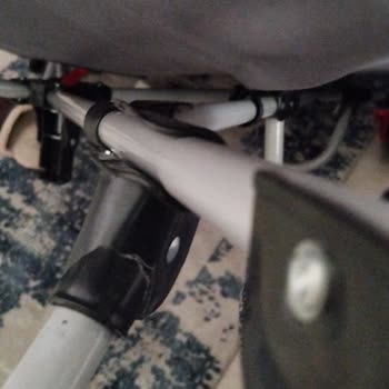 Baby Force Park Beşik Kırık